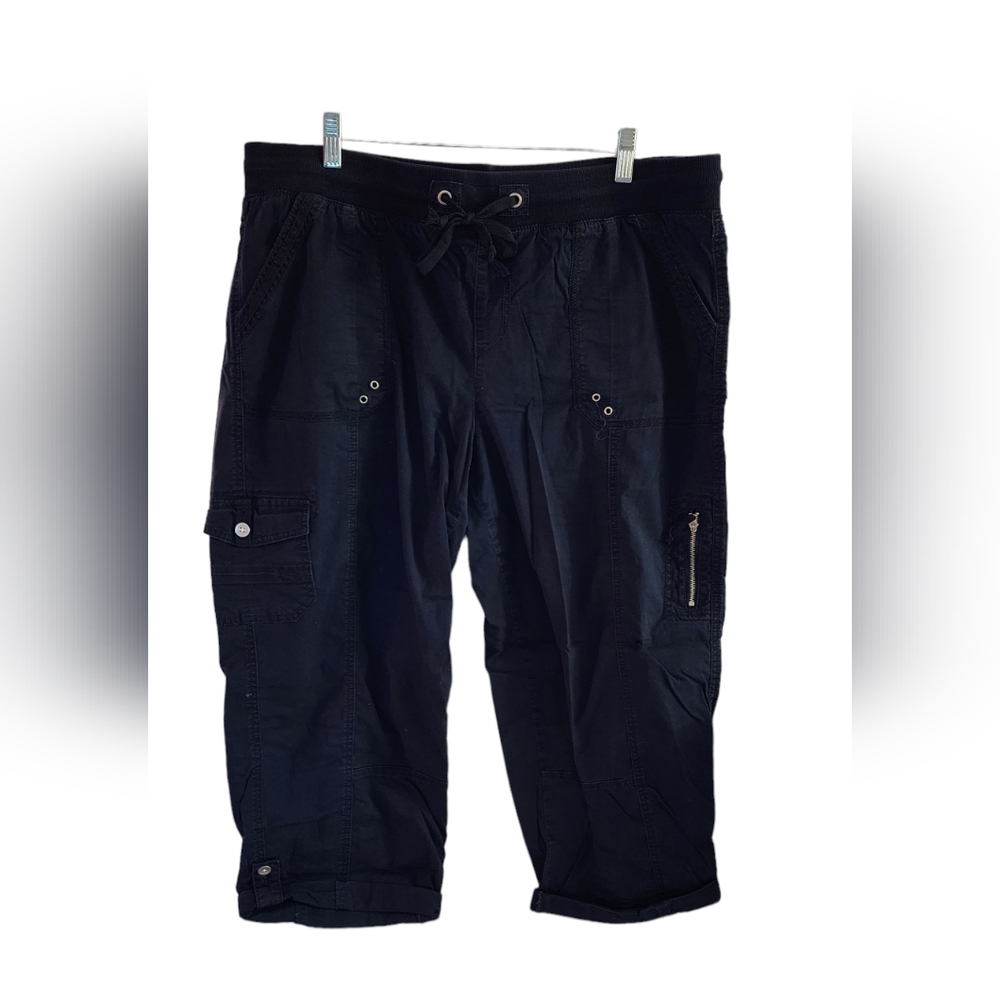 Westport Woman's Plus Size Cargo Capri Pants